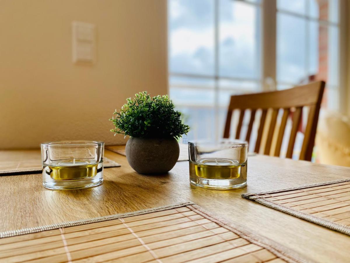 Kück-familien-strandnah-terrasse-hunde-sport- Und Schwimmbadnähe Apartment *
